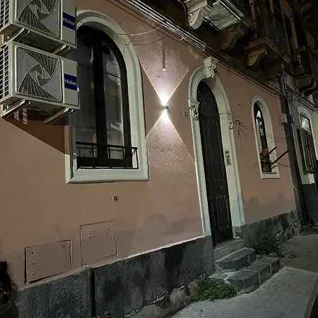 Simo's
